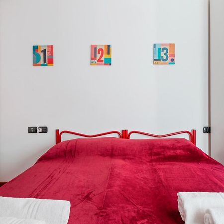 Milano-Rubattino Budget Apartment Exteriör bild