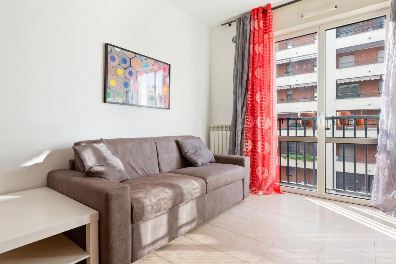 Milano-Rubattino Budget Apartment Exteriör bild