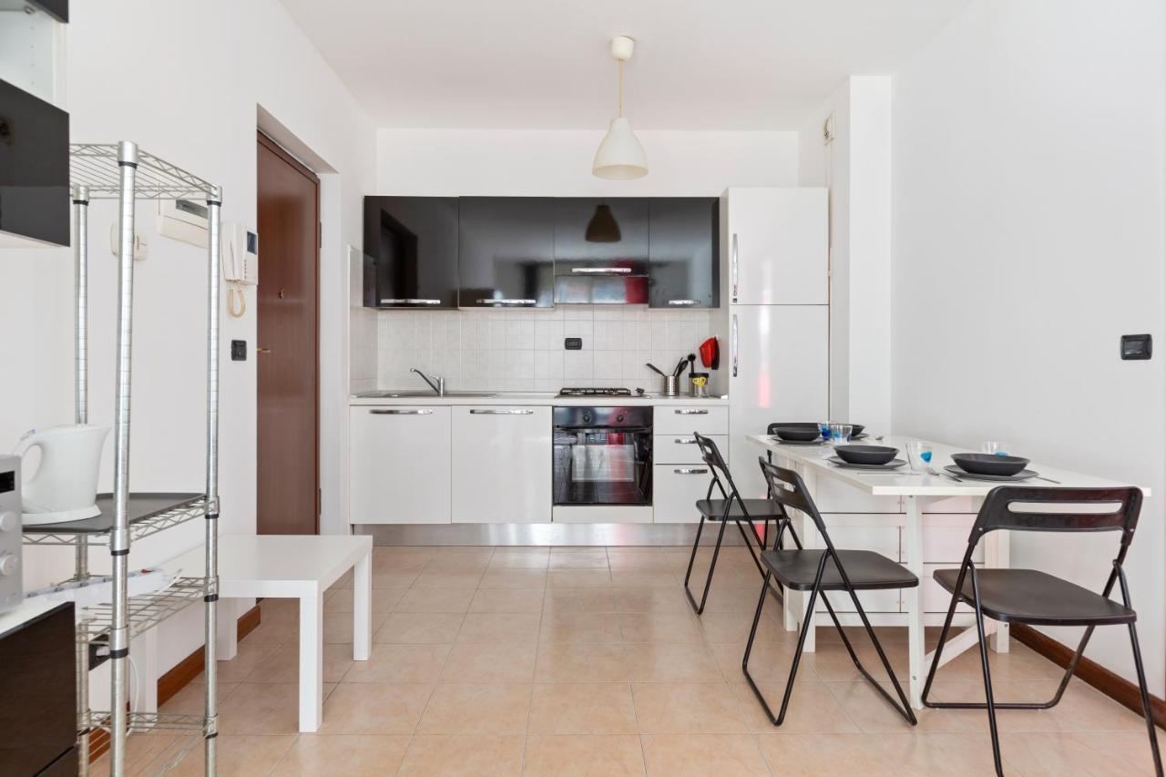 Milano-Rubattino Budget Apartment Exteriör bild