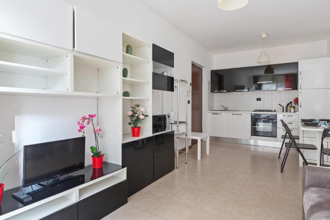 Milano-Rubattino Budget Apartment Exteriör bild